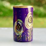 Glazen handbeschilderde cilinder bloemenvaas paars