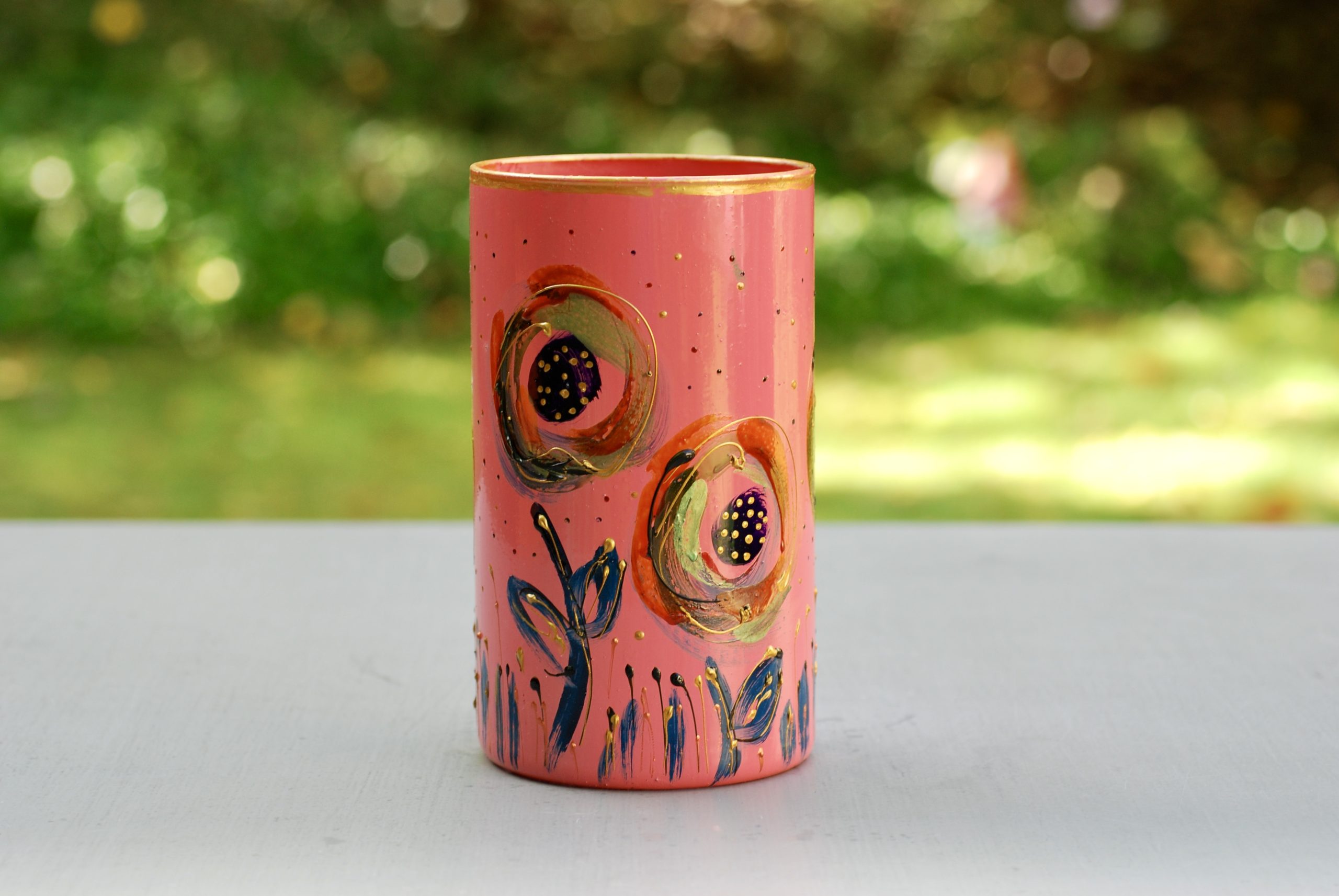 Glazen handbeschilderde cilinder bloemenvaas roze