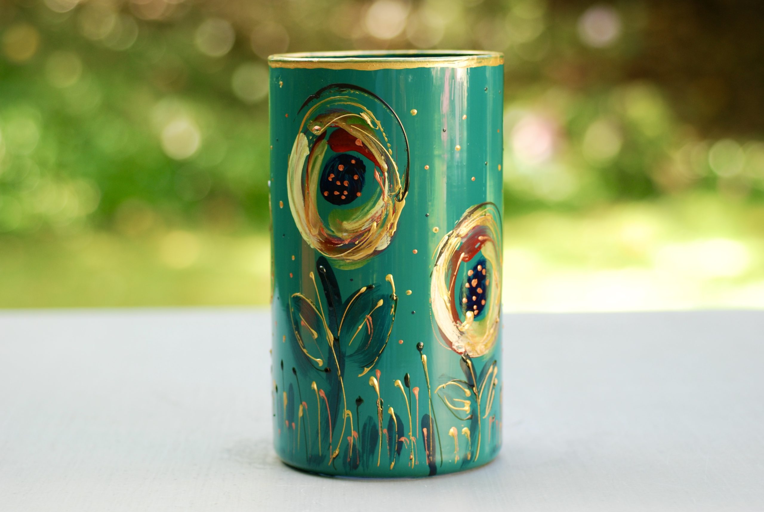 Glazen handbeschilderde cilinder bloemenvaas groen