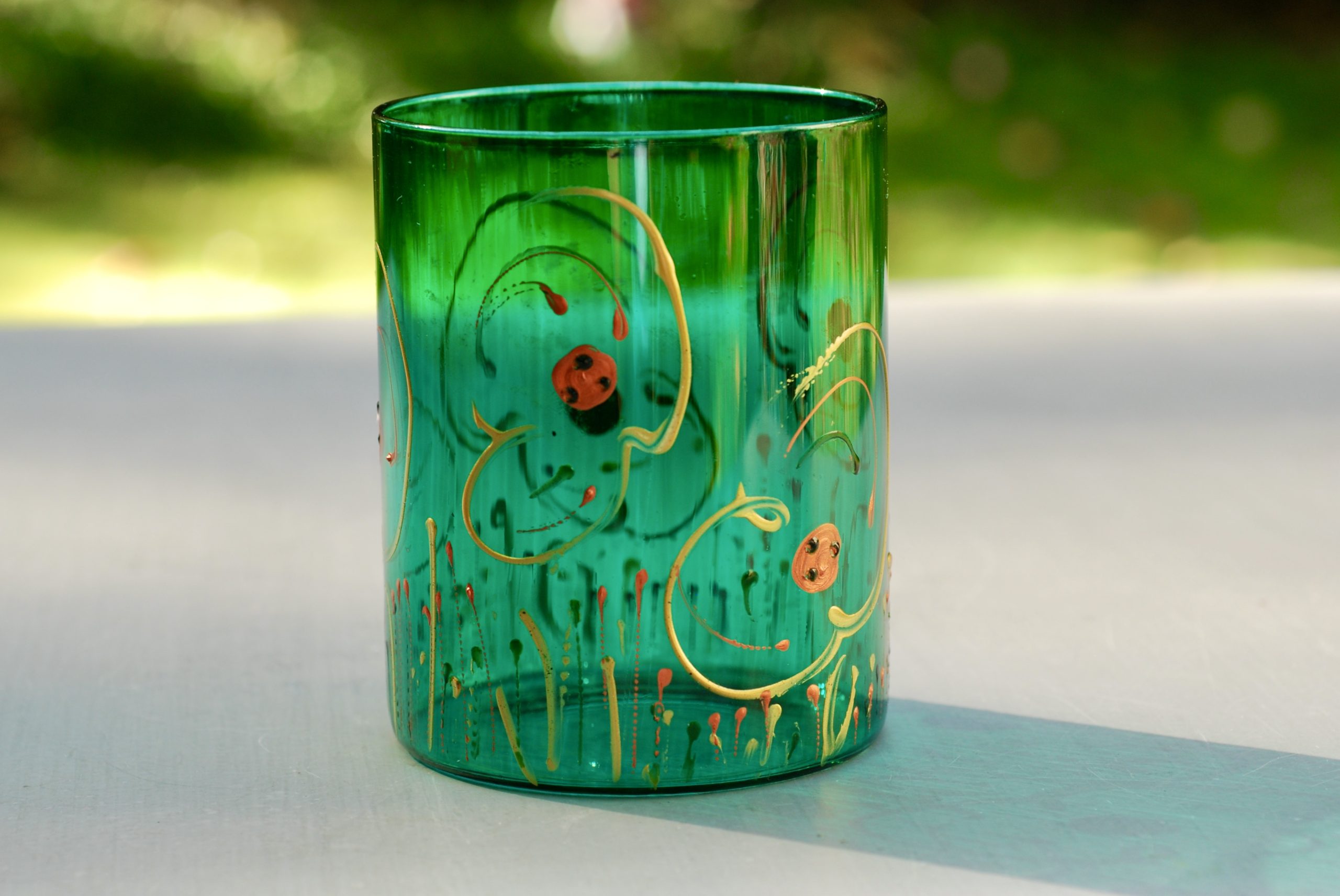 Glazen handgeschilderde bloemenvaas groen