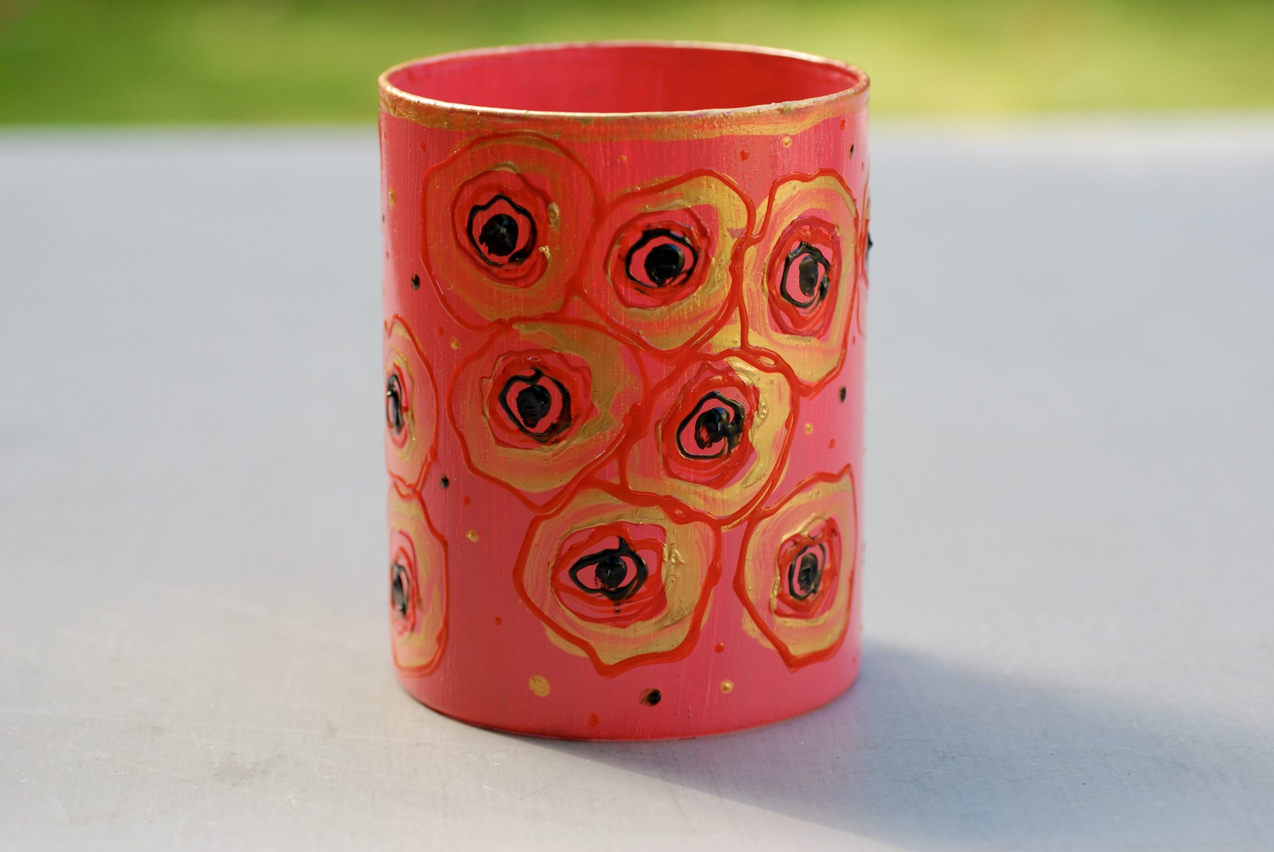 Glazen handgeschilderde bloemenvaas fel roze