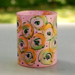 Glazen handgeschilderde bloemenvaas roze