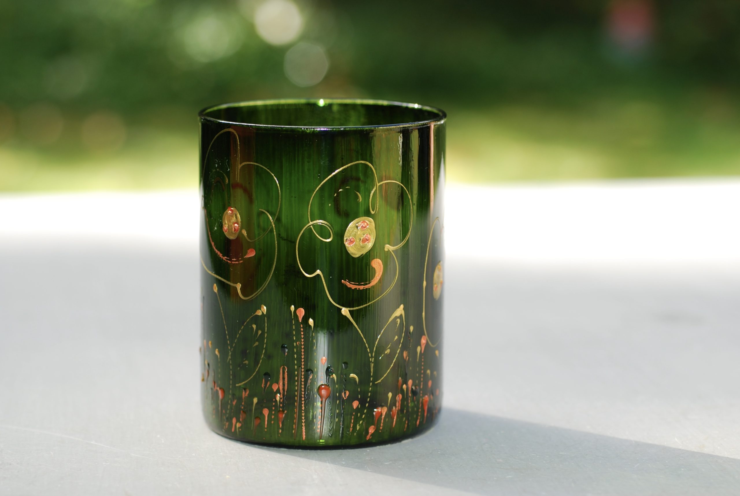 Glazen handgeschilderde bloemenvaas donker groen