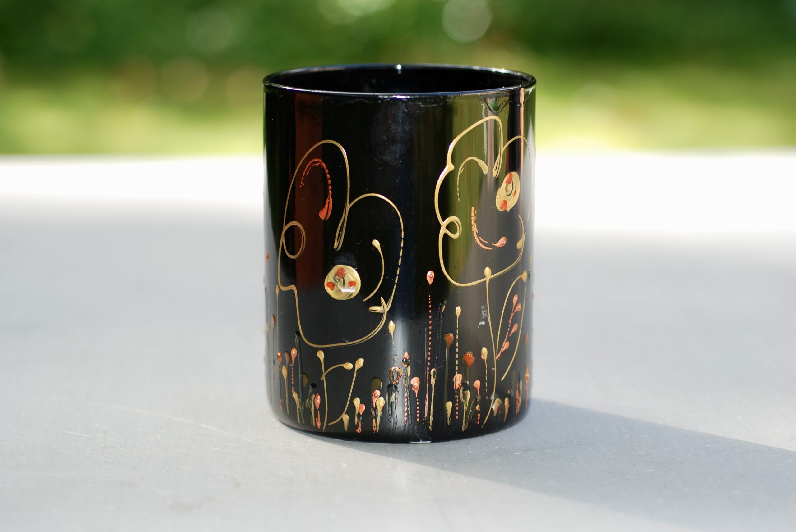 Glazen handgeschilderde bloemenvaas zwart