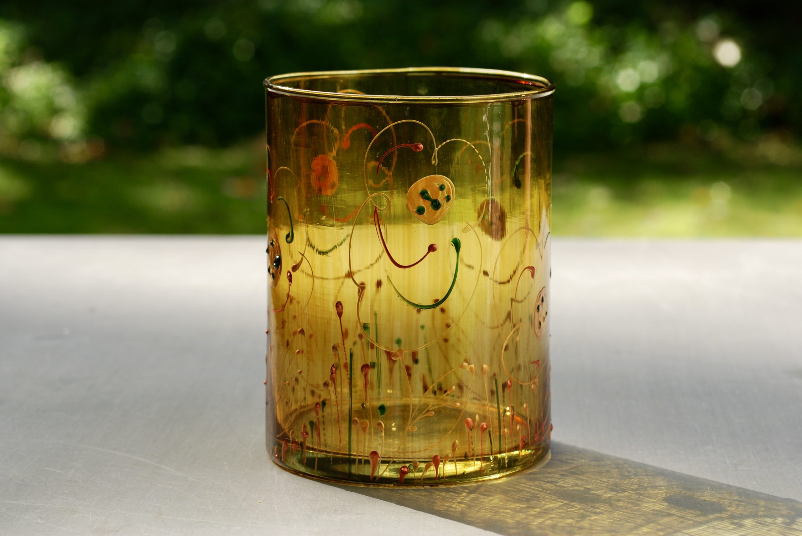 Glazen handgeschilderde bloemenvaas bruin