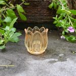 Theelicht in glas geel tulpvorm